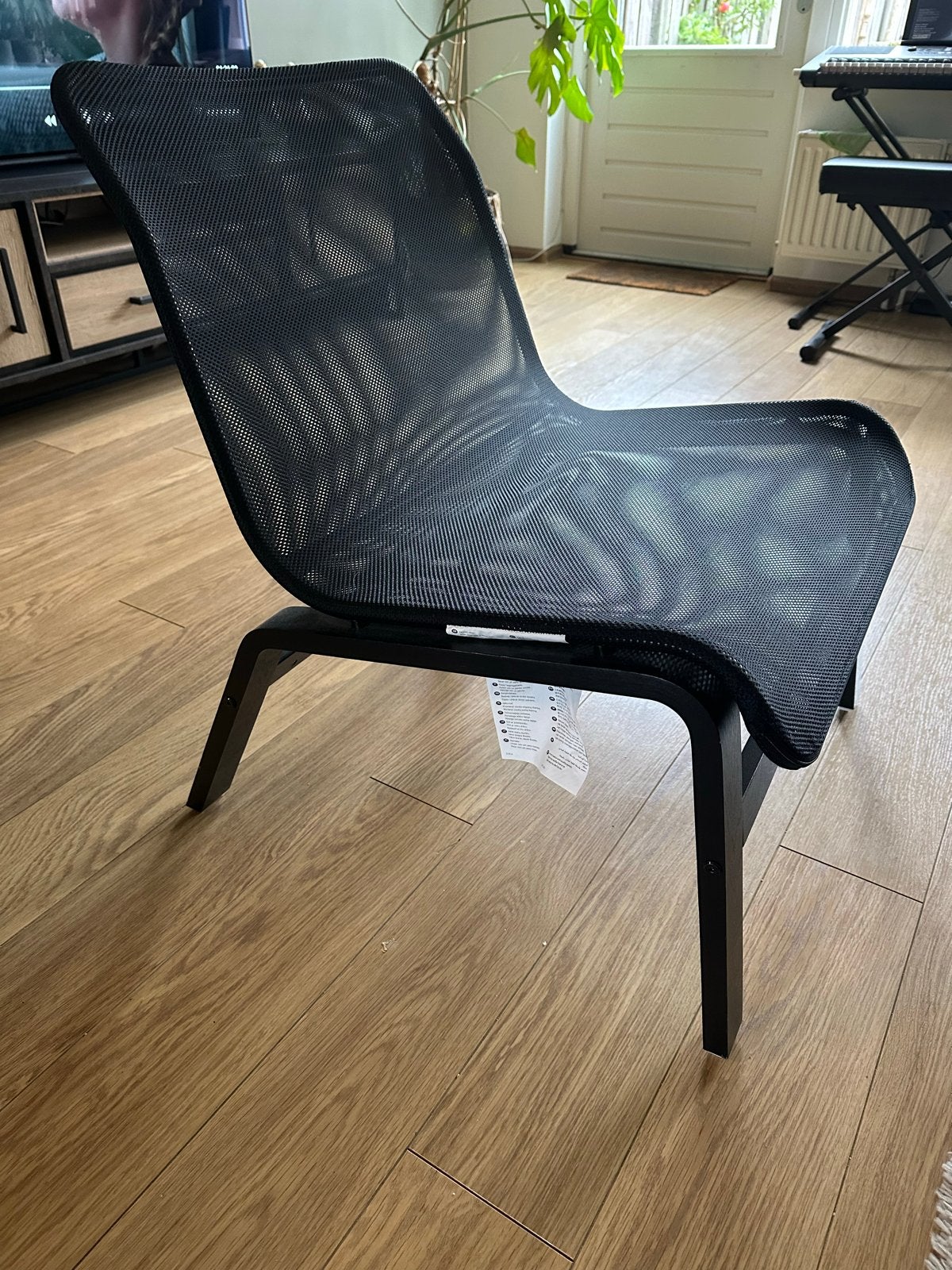 IKEA NOLMYRA Fauteuil - Zwart, Modern Design, Ophalen, 75 tot 100 cm, Zo goed als nieuw, 50 tot 75 cm