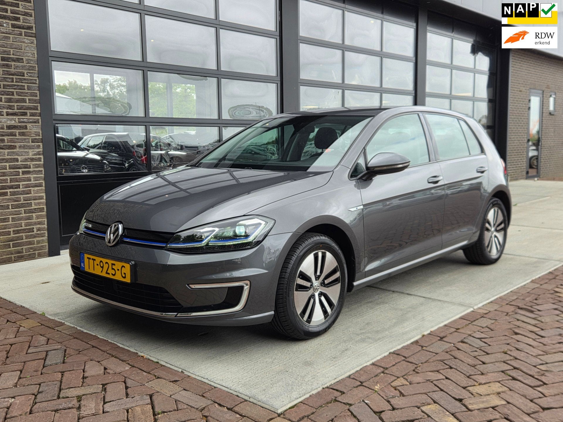 Volkswagen E-Golf E-Golf, Auto's, 596 min, 136 pk, Gebruikt, 35 kWh