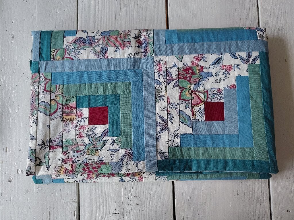 Prachtige quilttop - Log Cabin patroon, roze/groen/blauw, Meerkleurig, 120 cm of meer, Nieuw, Ophalen of Verzenden