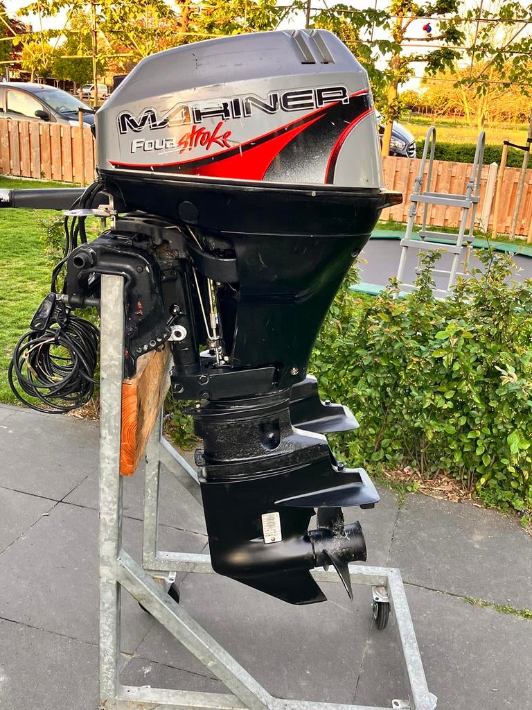 Te koop 15pk 4 takt mariner  langstaart / elektrische start., Ophalen, 10 tot 30 pk, Zo goed als nieuw, Benzine