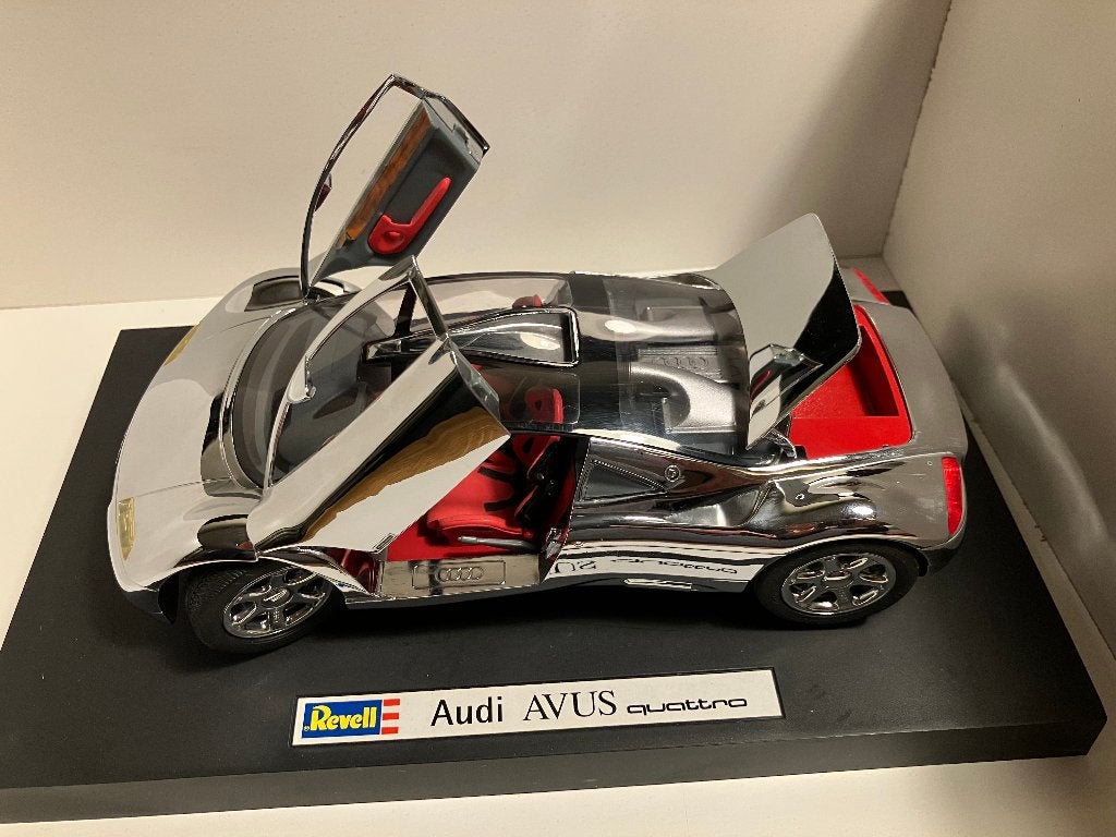 Audi Avus Quattro  1/18 Revell, Hobby en Vrije tijd, Modelauto's | 1:18, Ophalen of Verzenden, Nieuw, Auto, Revell