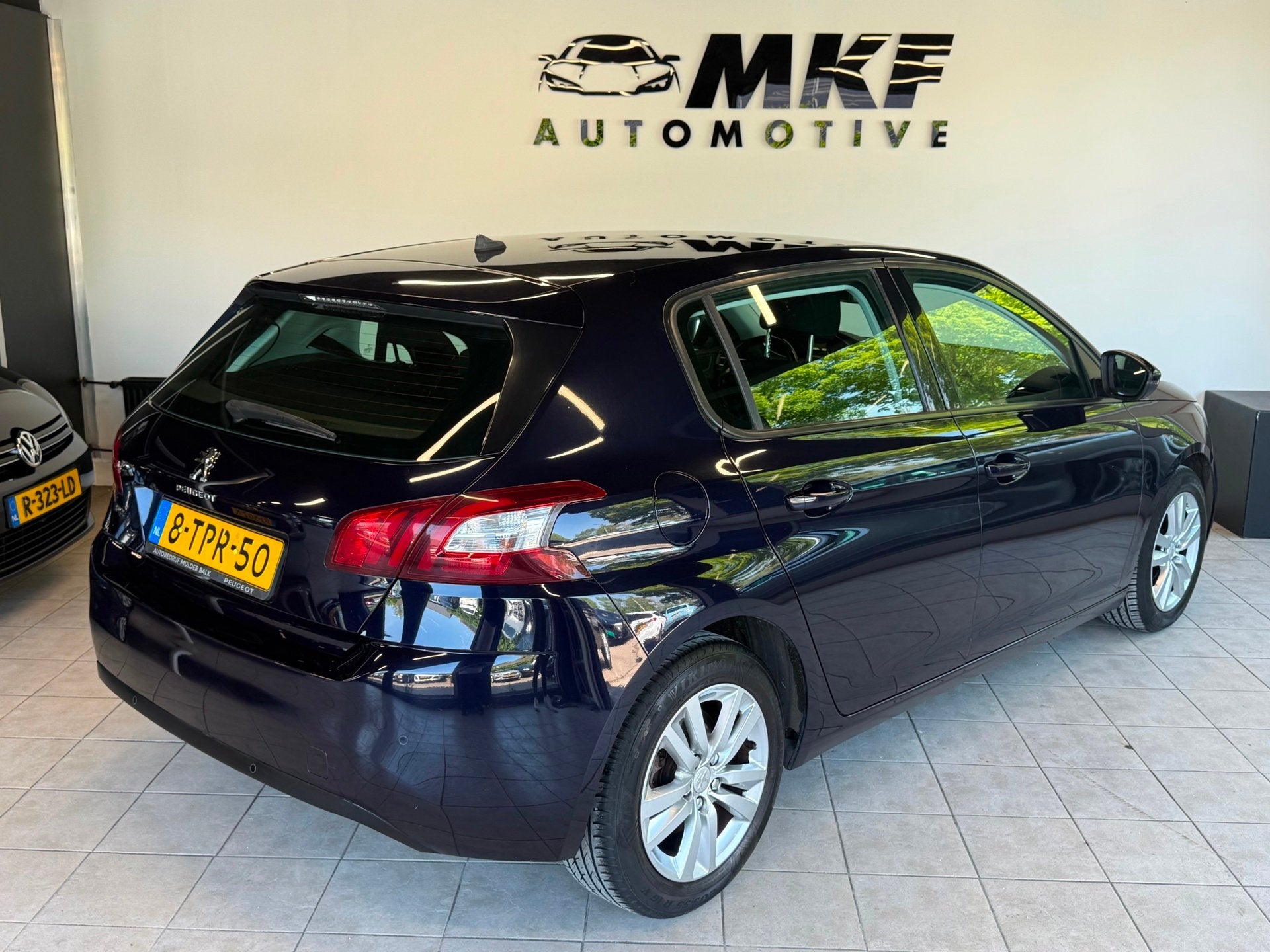 Foto 5 van Peugeot 308 1.2 VTi Active 2014 Blauw ECC/PDC/LMV/109DKM NAP