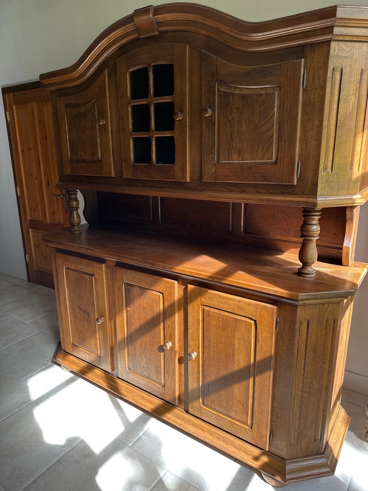 Eikenhouten dressoir met vitrinekast, Ophalen of Verzenden