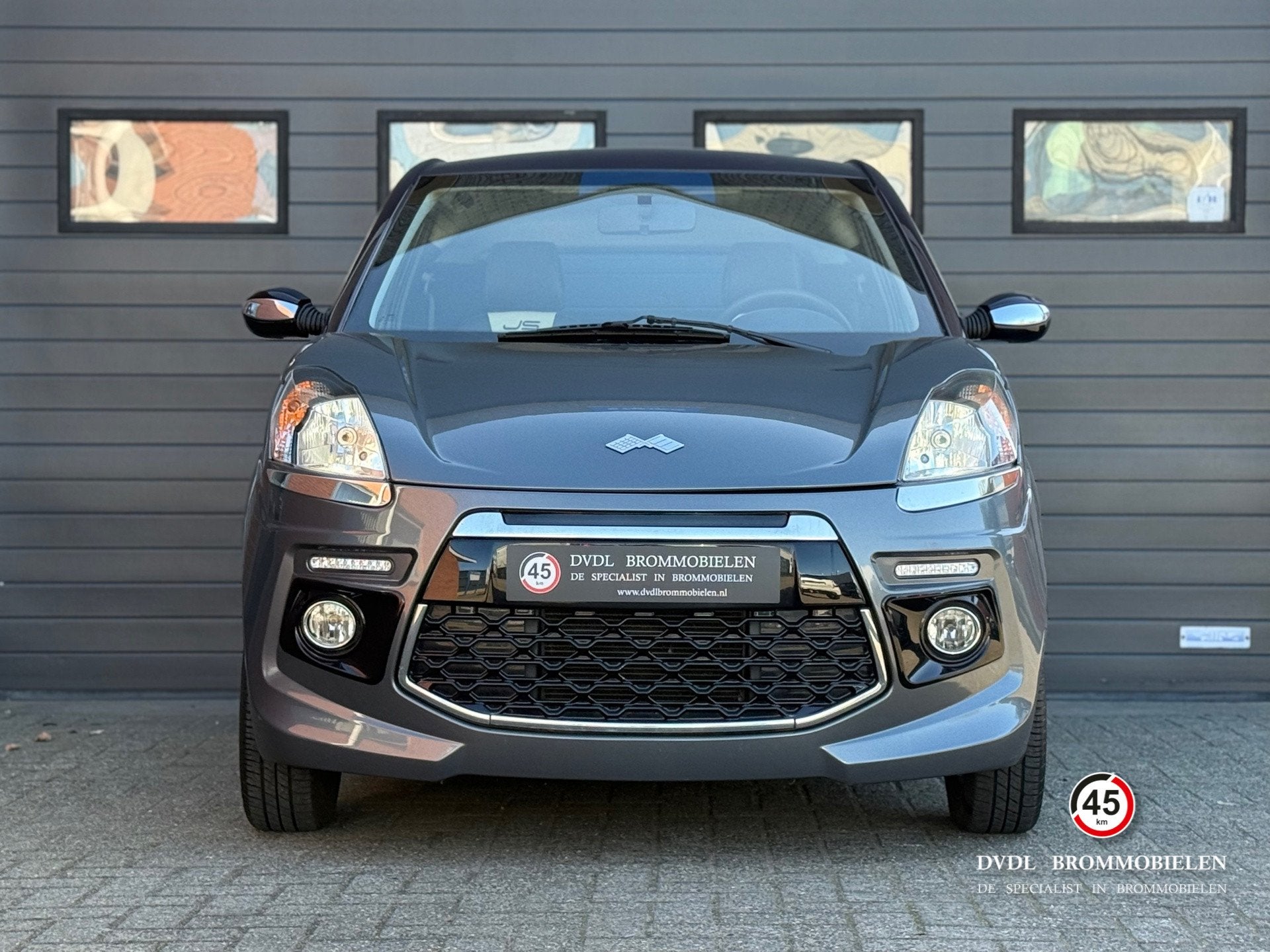 Ligier JS50 Club DCI Brommobiel 45km auto 2015 32dkm ZGAN!, Gebruikt, DVDL Brommobielen, Staarten 32
5281PL  Boxtel, NL, Info@dvdlbrommobielen.nl