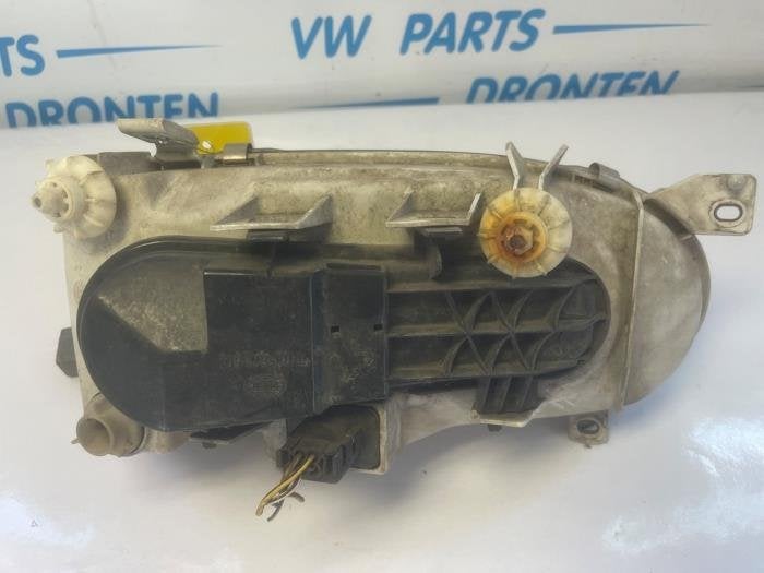 Koplamp links van een Volkswagen Golf, Gebruikt, -, Verzenden, -