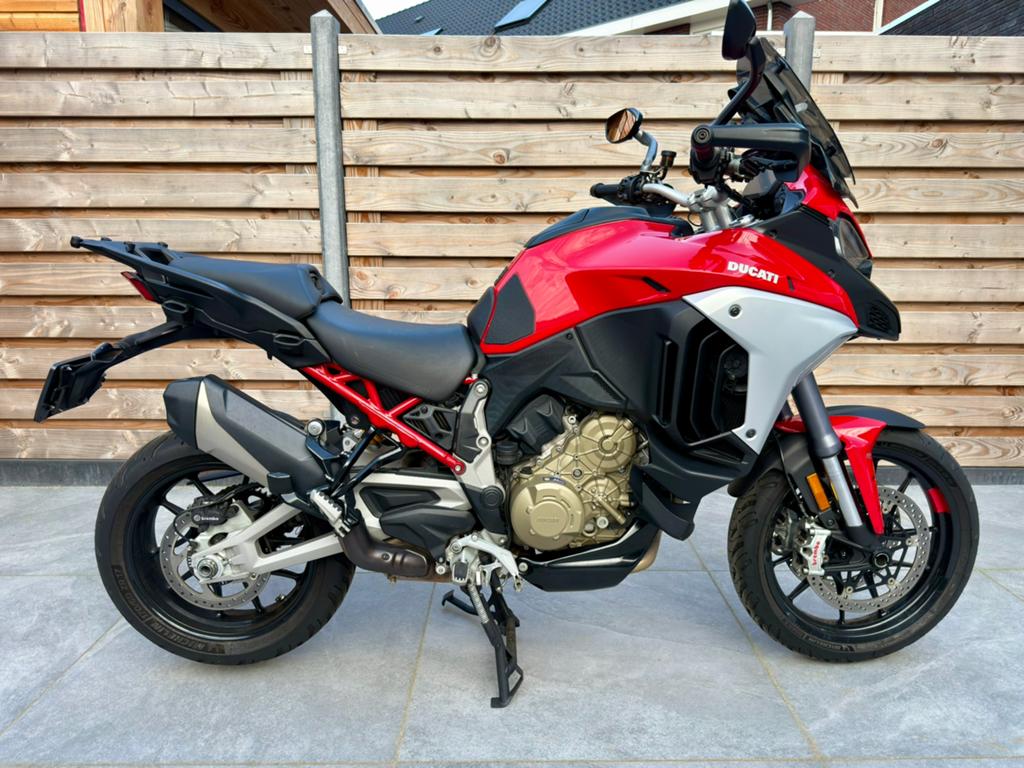 Ducati Multistrada V4S | Radar | 2021| Kofferset, Motoren, Motoren | Ducati, Particulier, Toermotor, Handvatverwarming