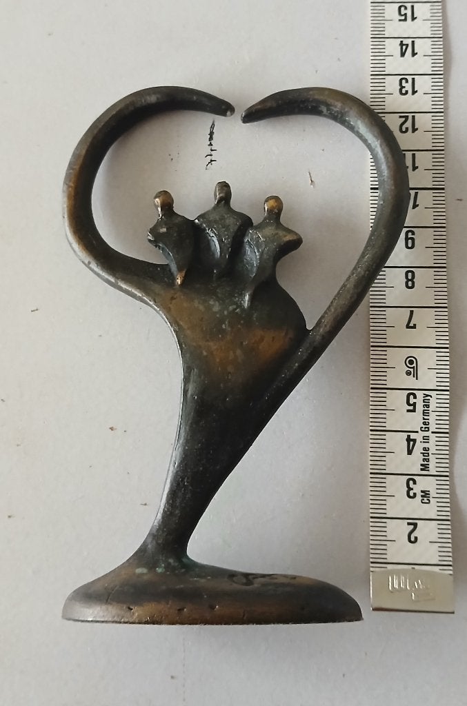 Brons beeldje, Corry Ammerlaan, Groep mensen, Ophalen of Verzenden, Brons, Gemerkt
