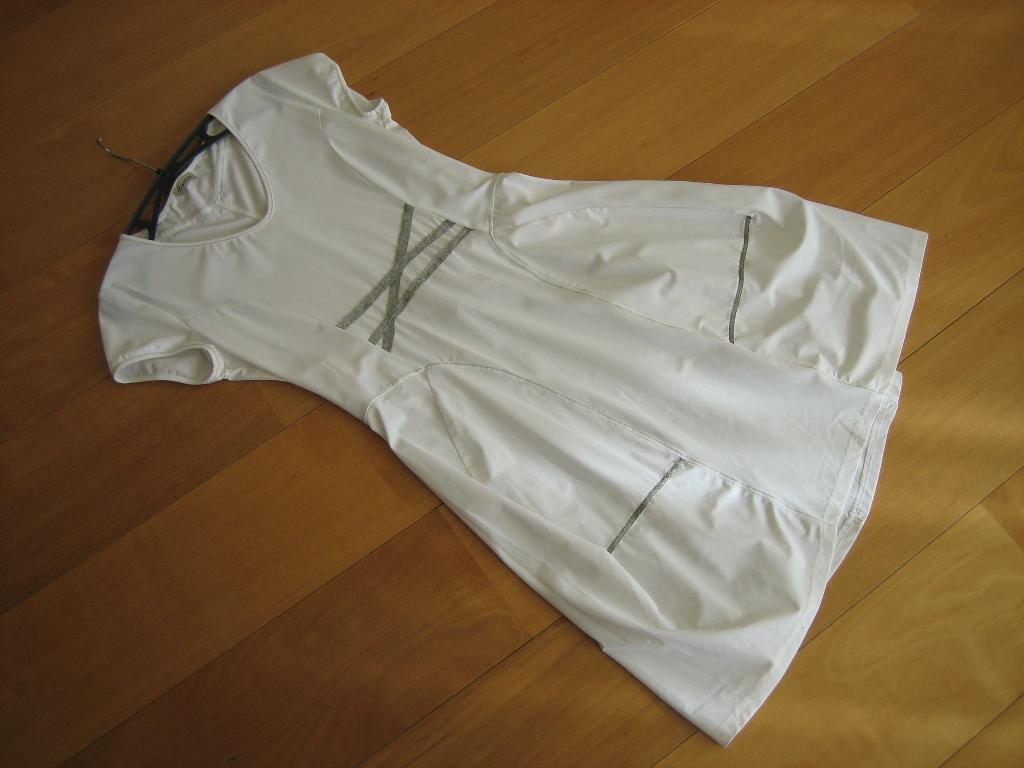 Prachtig elegant speels wit jurkje CASSIOPEE 36-38 snazzeys, Kleding | Dames, Maat 38/40 (M), Cassiopée, Verzenden, Wit