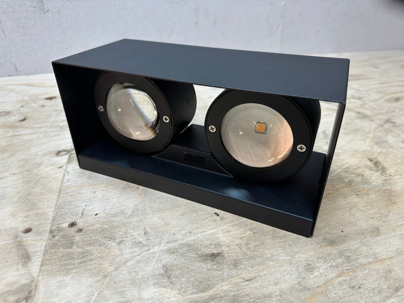 Nieuwe Buitenlamp - Stijlvolle Verlichting voor Buiten, Minder dan 50 watt, Wandlamp, Ophalen of Verzenden, Netvoeding
