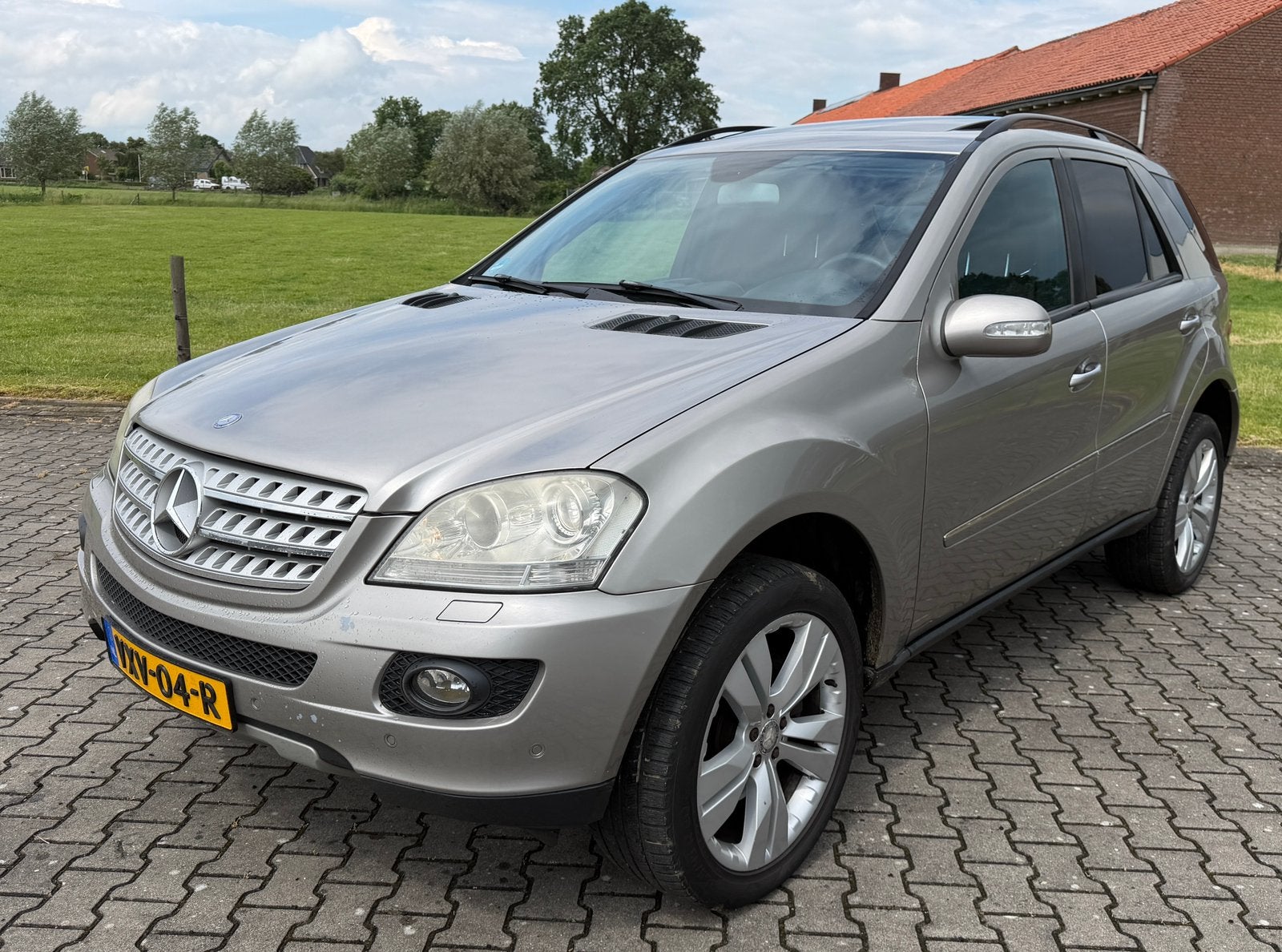 Mercedes-Benz ML 2007 grijs kenteken, goed onderhouden, Automaat, Zwart, Leder en Stof, 2987 cc