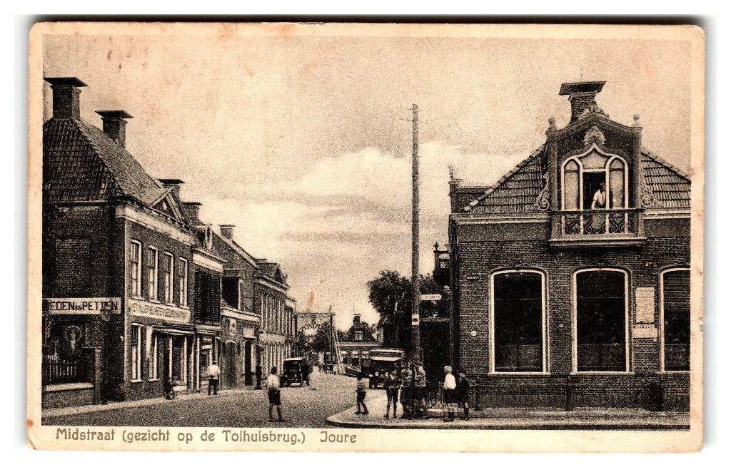 Joure, Midstraat - Gezicht op de Tolhuisbrug, Ophalen of Verzenden, 1920 tot 1940, Gelopen, Friesland