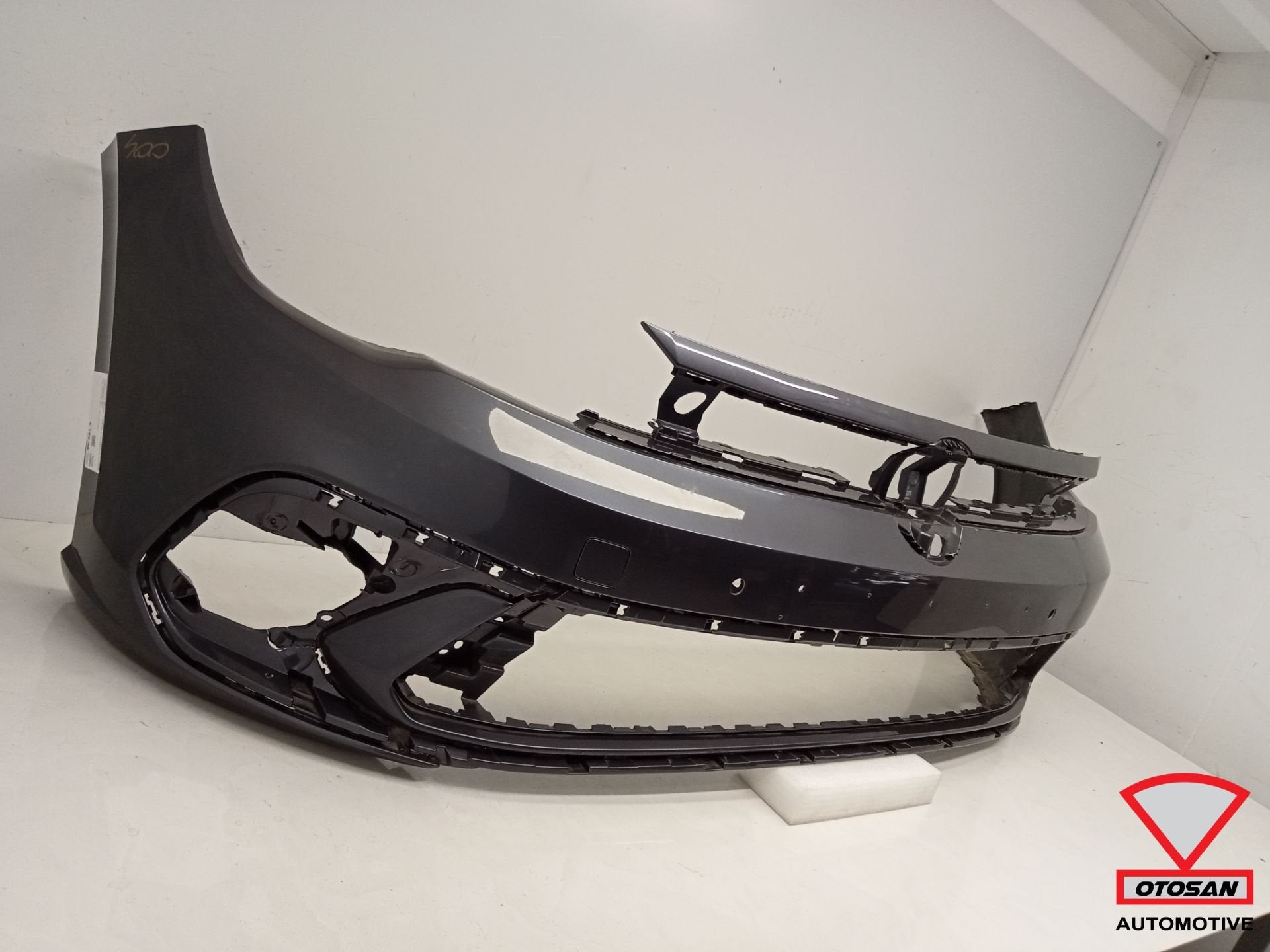 VW Polo 2G 2017-2021 Origineel! Voorbumper 4x PDC, Gebruikt, Volkswagen, Volkswagen AG, Bumper