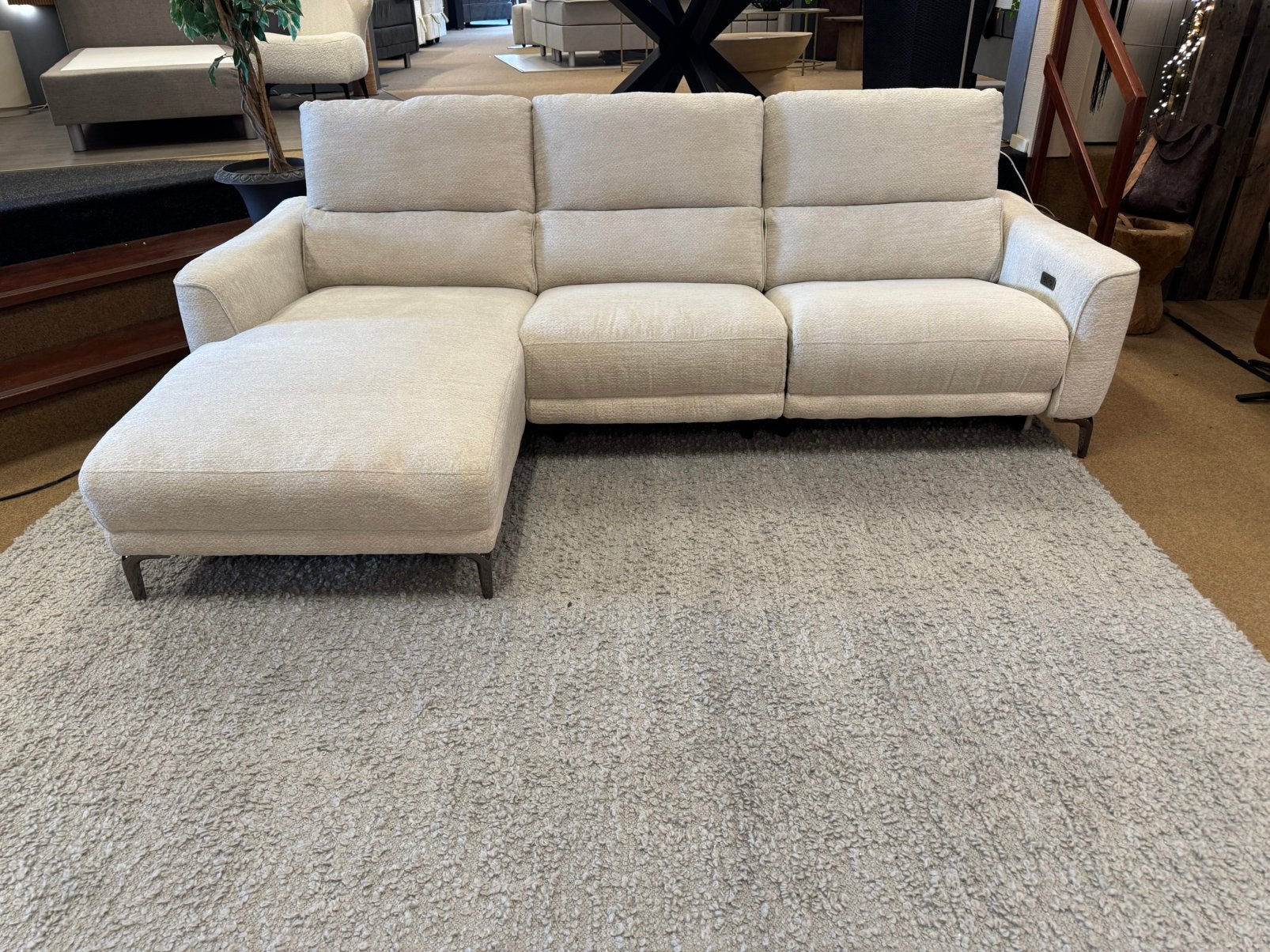 Hoekbank Beige met lounge en elektrisch relaxfunctie E-7388, Ophalen, 250 tot 300 cm, Hoekbank, Mwonenenslapen