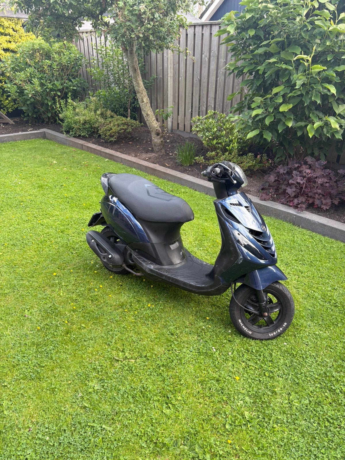 Piaggio zip 80cc zonder wok, Ophalen, Zo goed als nieuw, Benzine, Zip