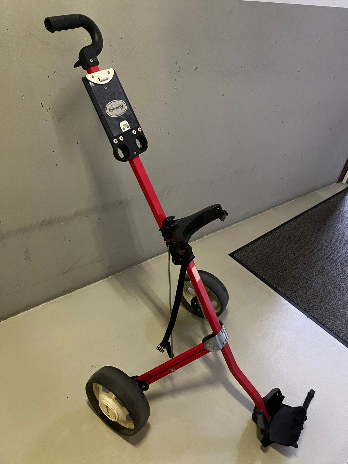 Rode Fairway trolley met Zwarte golftas., Ophalen, Zo goed als nieuw, Set