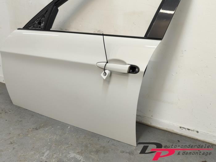 Portier 4Deurs links-voor van een BMW 3-Serie (300), Gebruikt, -, Deur, -