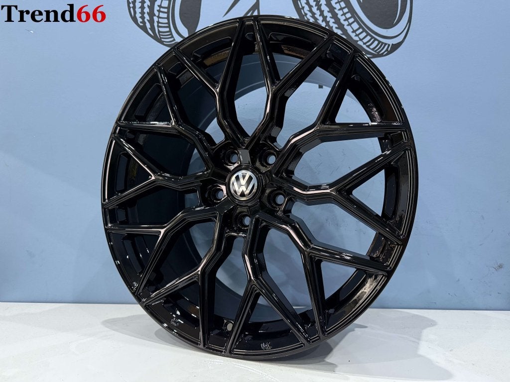 5x100 18'' Velgen Vossen Vw Polo 6R 9N 2G Audi A1 Seat GTI, Auto-onderdelen, Banden en Velgen, Niet ingevuld, 18 inch, Velg(en)