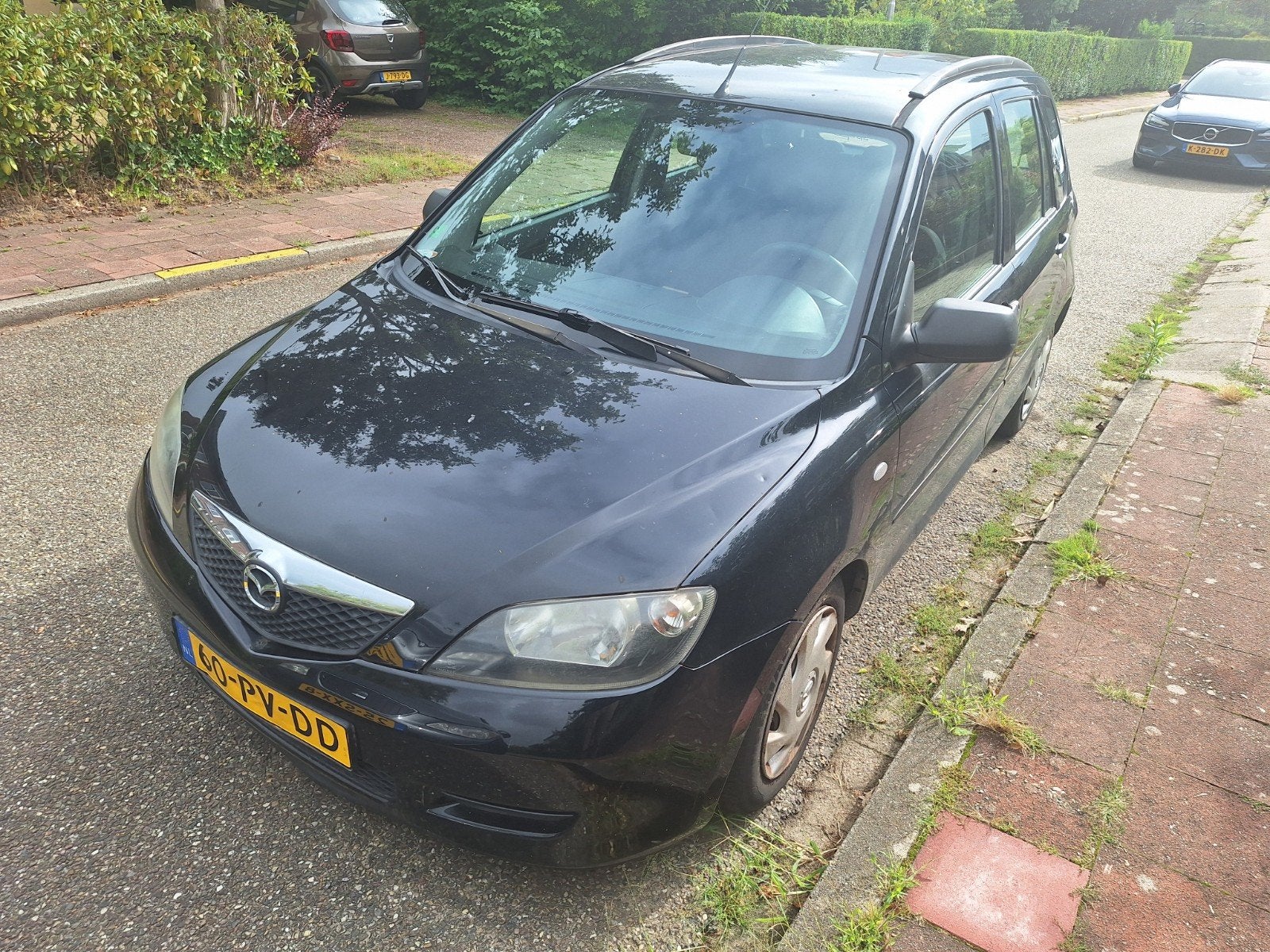 Mazda 2 1.2 16V 2004 Zwart, Auto's, Voorwielaandrijving, 1242 cc, 4 cilinders, Zwart