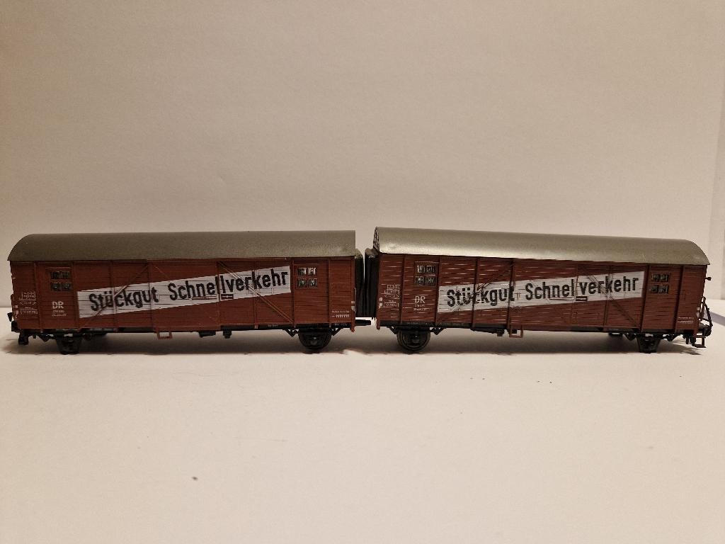 Roco 4329 - tweedelige goederenwagon, Gelijkstroom, Wagon, Ophalen of Verzenden, Zo goed als nieuw