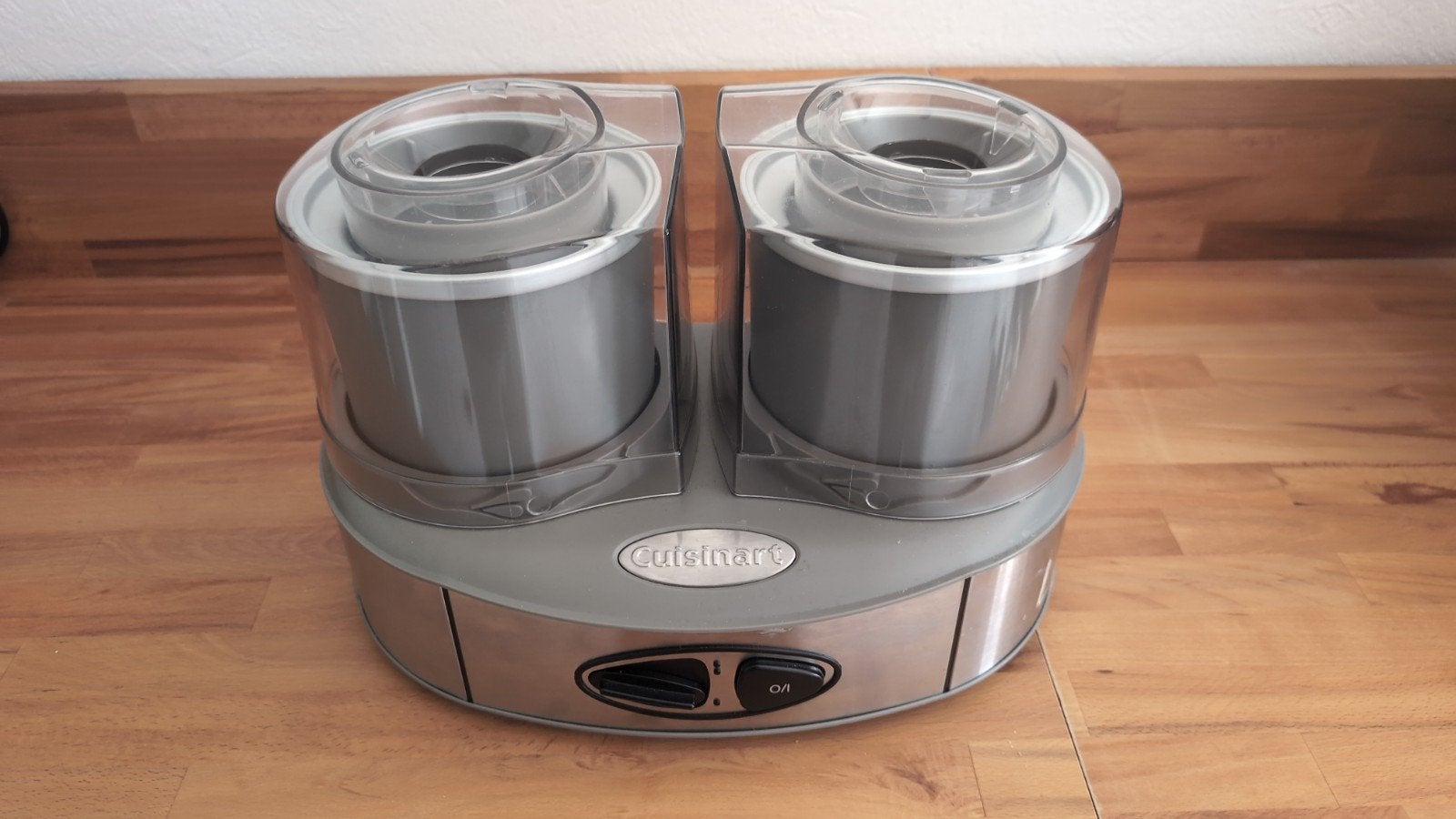 Cuisinart IJsmachine, 1 tot 2 liter, Ophalen, Zo goed als nieuw, 1 snelheid