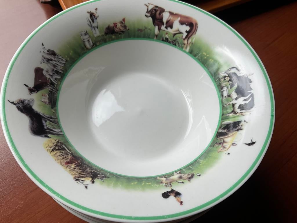 Servies THE FARM / by H.v.D., Ophalen of Verzenden, Zo goed als nieuw, Overige stijlen, Porselein