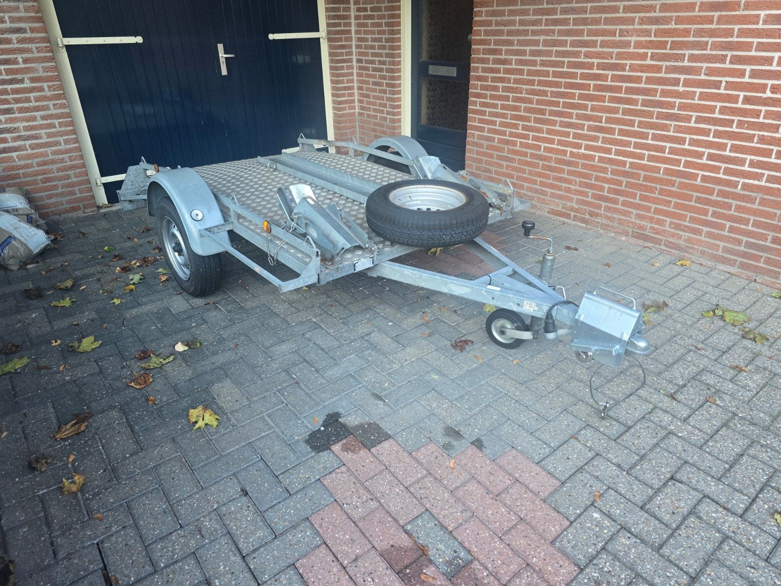 Motortrailer voor 2 motoren, Ophalen