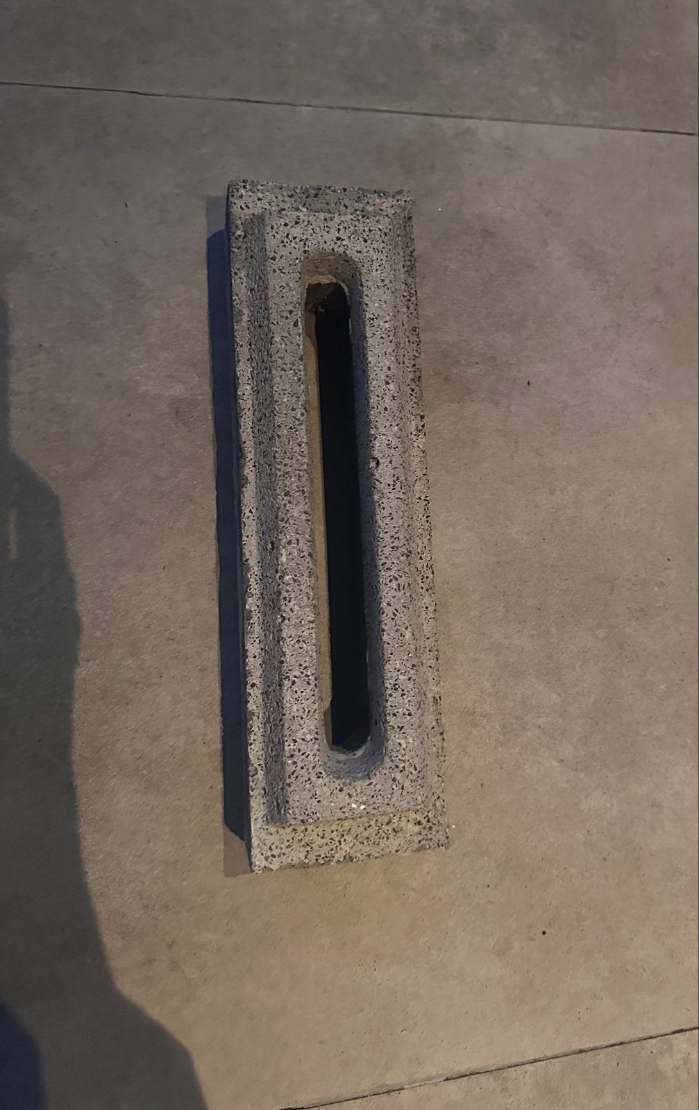 Robuuste betonnen inbouw brievenbus - Grijs, gebruikt, Tuin en Terras, Ophalen, Gebruikt, Brievenbusklep, Inbouw