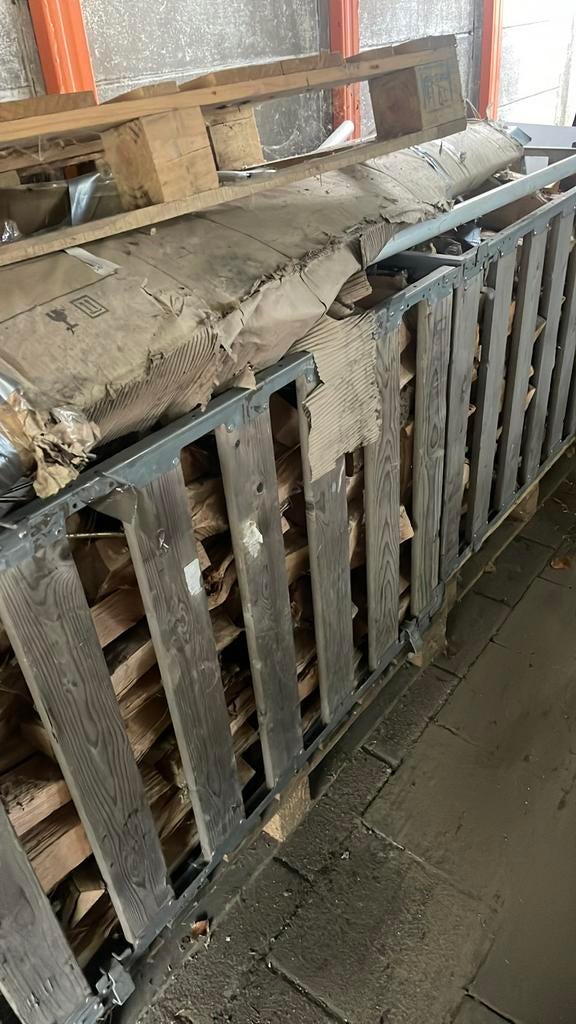 Pallet opzetranden en philips boxen, Gebruikt, Ophalen of Verzenden, Pallet, Minder dan 200 cm