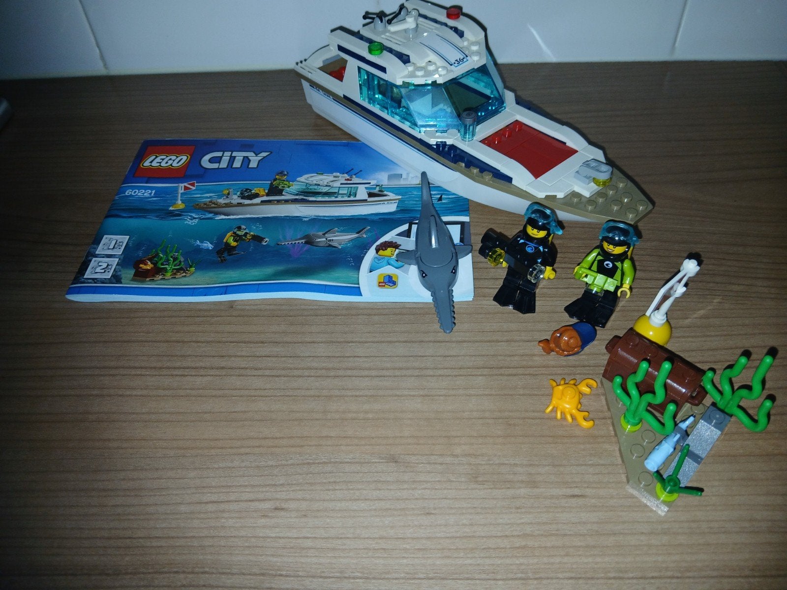Lego City 60221 Duikjacht met minifiguren en haai, Compleet, City, Lego, Ophalen of Verzenden