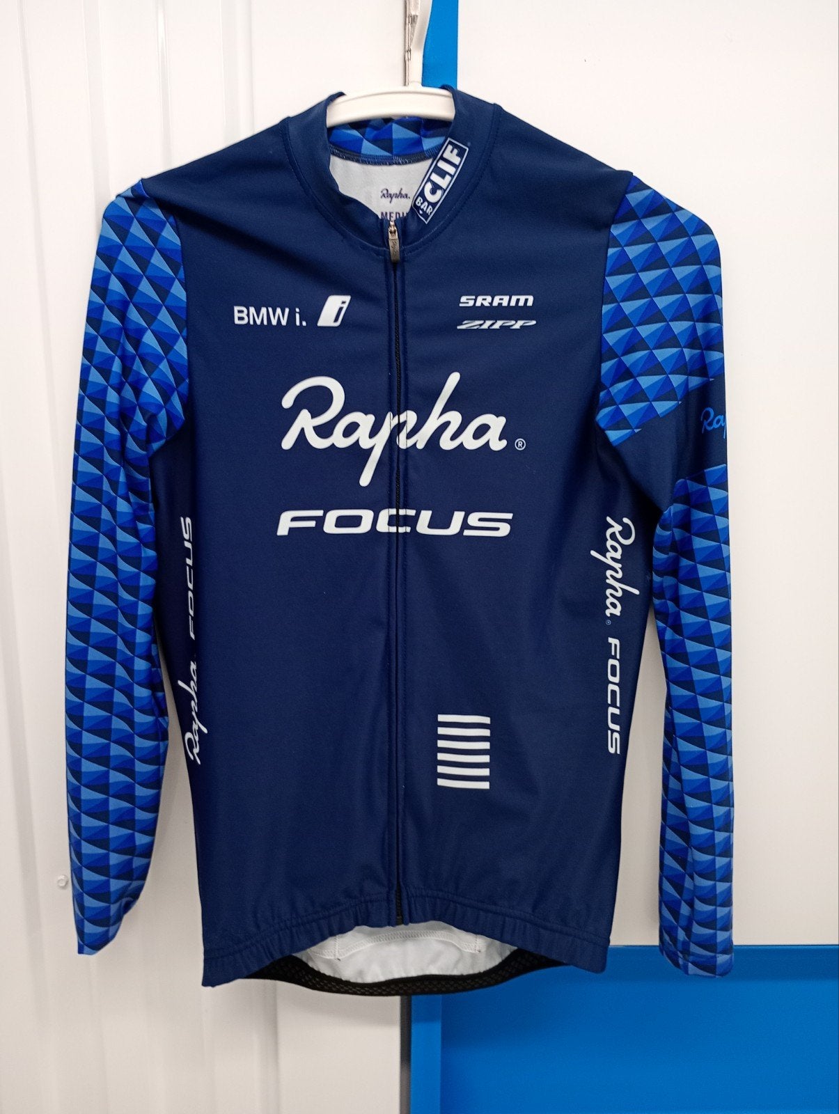 Mooie originele Rapha jersey maat M, Fietsen en Brommers, Fietsaccessoires | Fietskleding, Ophalen of Verzenden, Zo goed als nieuw