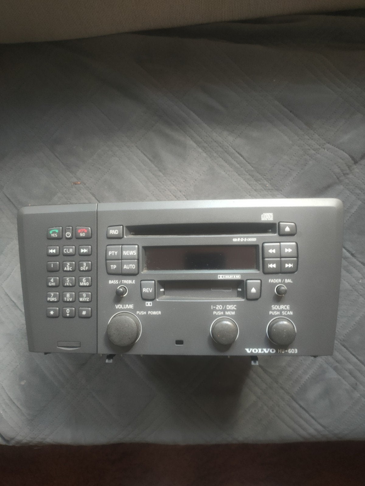 Volvo HU-603 werkende Autoradio CD-speler, Ophalen of Verzenden, Gebruikt