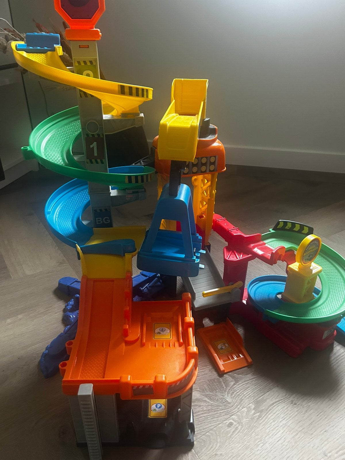 vTEcH bouwplaats met kiepwagen, Ophalen of Verzenden, Zo goed als nieuw, 6 maanden tot 2 jaar