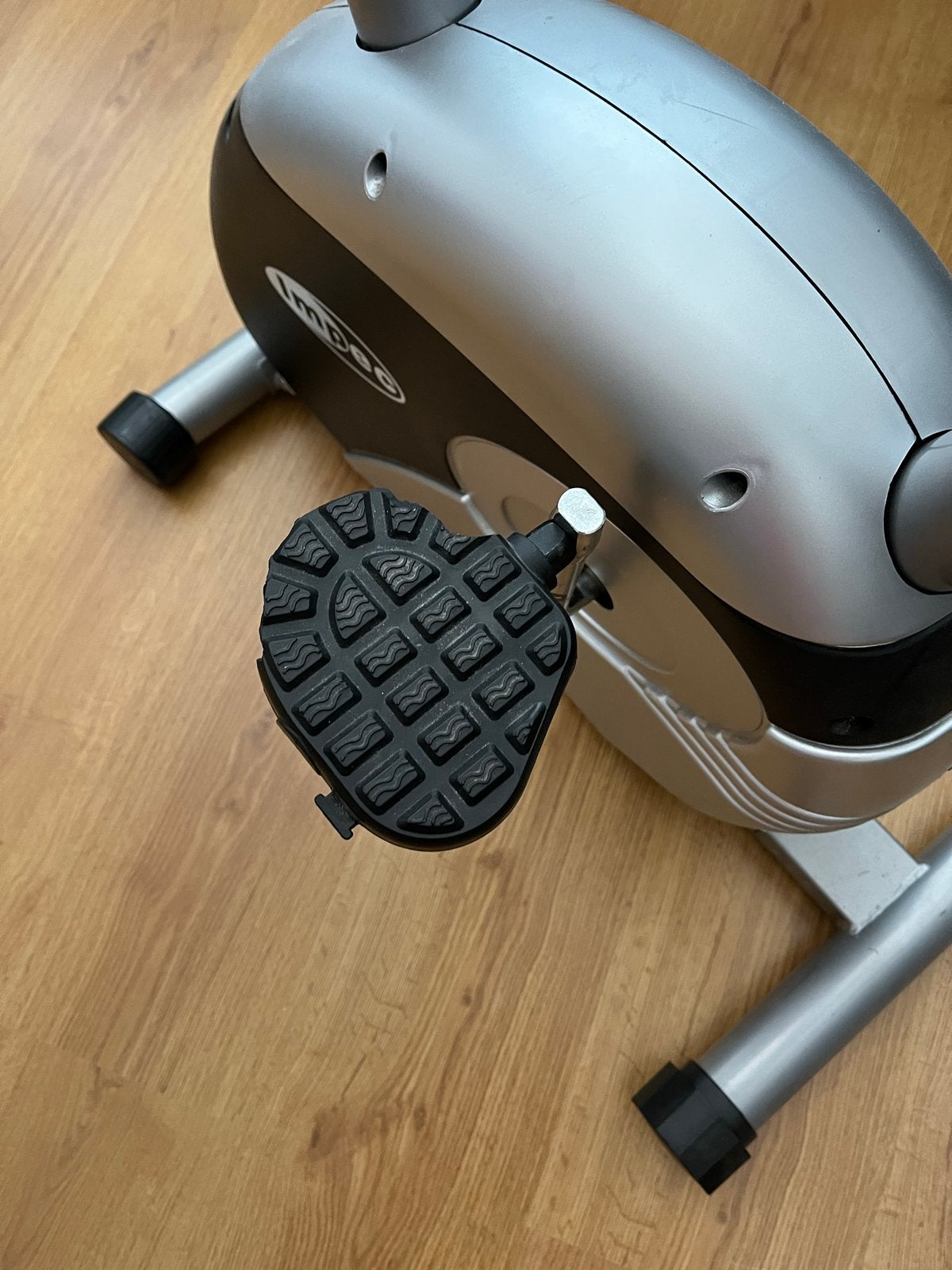 Hometrainer Impec - Ideaal voor thuisworkouts, Ophalen, Gebruikt, Metaal, Benen