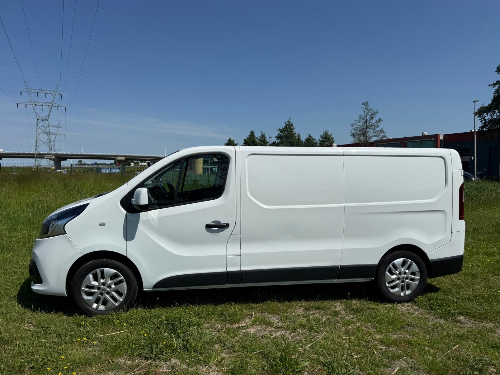 Renault Trafic 1.6 DCI 107KW 2017 L2 H1 euro 6, Voorwielaandrijving, 145 pk, Stof, 4 cilinders