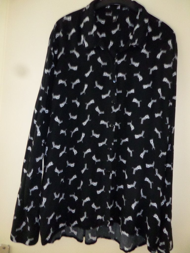 Blouse met dierenprint. zwart/wit HEMA. Maat XL. nieuwstaat!, Kleding | Dames, Ophalen of Verzenden, Zo goed als nieuw, Hema, Blouse of Tuniek