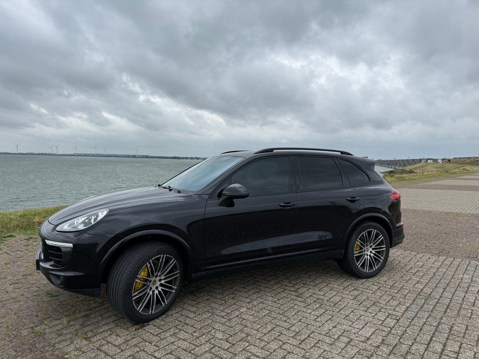 Porsche Cayenne 3.0D V6 2016 Zwart, Automaat, Cayenne, 15 km/l, 255 €/maand
