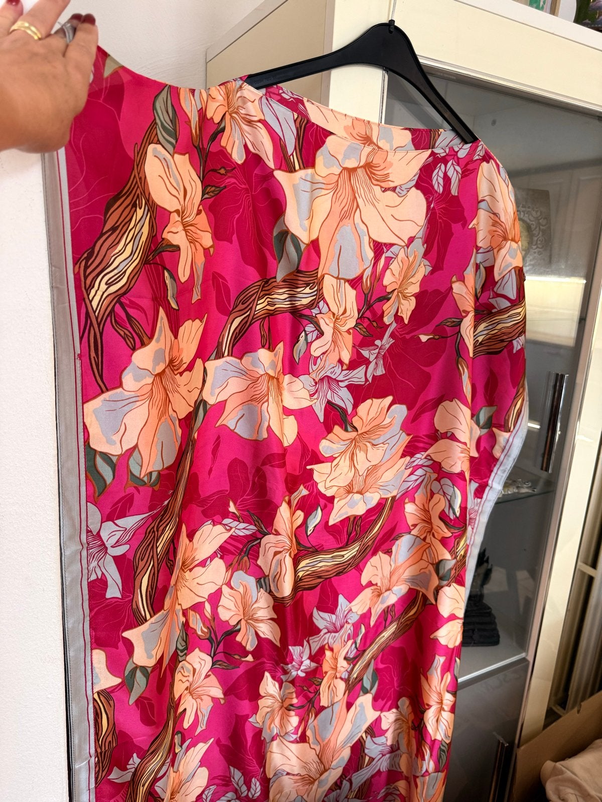 Luxe Satijnlook Kaftan Maat 52/54 met sjaal, Ophalen of Verzenden, Nieuw, Meerkleurig, Jurk