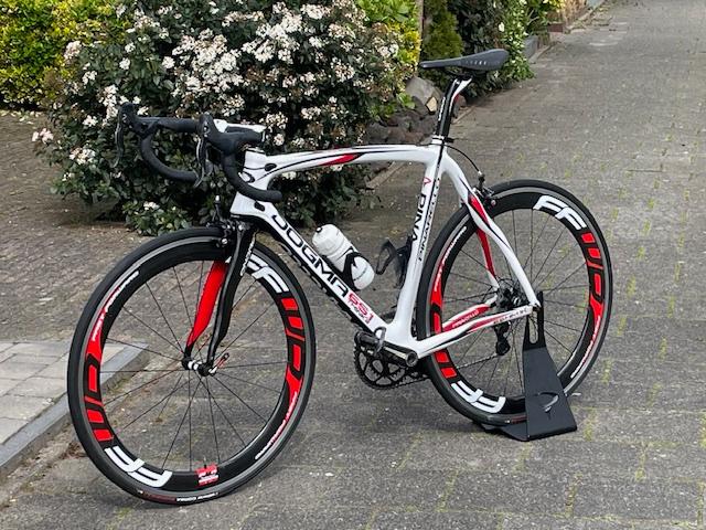 Pinarello Dogma Think2 maat 56, Fietsen en Brommers, Gebruikt, Carbon, Heren, Meer dan 20 versnellingen