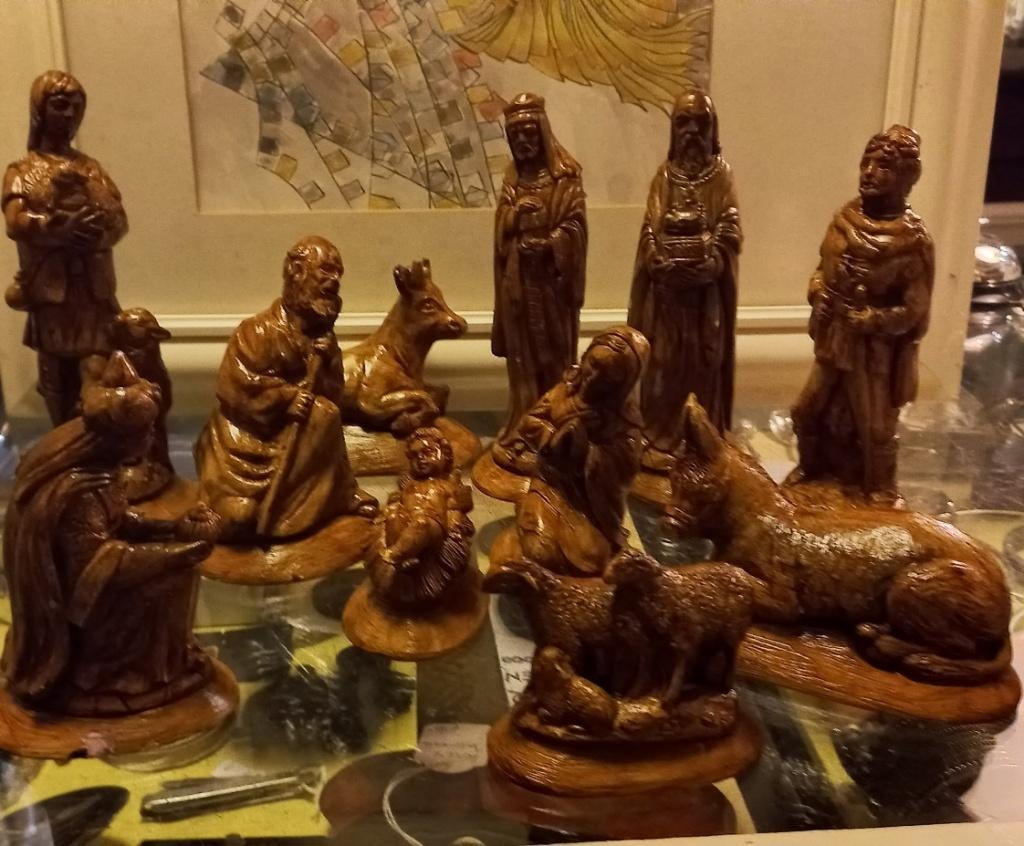 Fraaie 11-delige oude Kerstgroep voor kerststal, Ophalen of Verzenden, Gebruikt