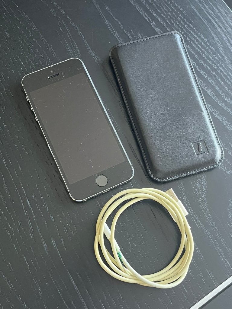 Apple iPhone 5S 16GB Zwart – Uitmuntende staat + lader, Ophalen, Zwart, 16 GB, IPhone 5S