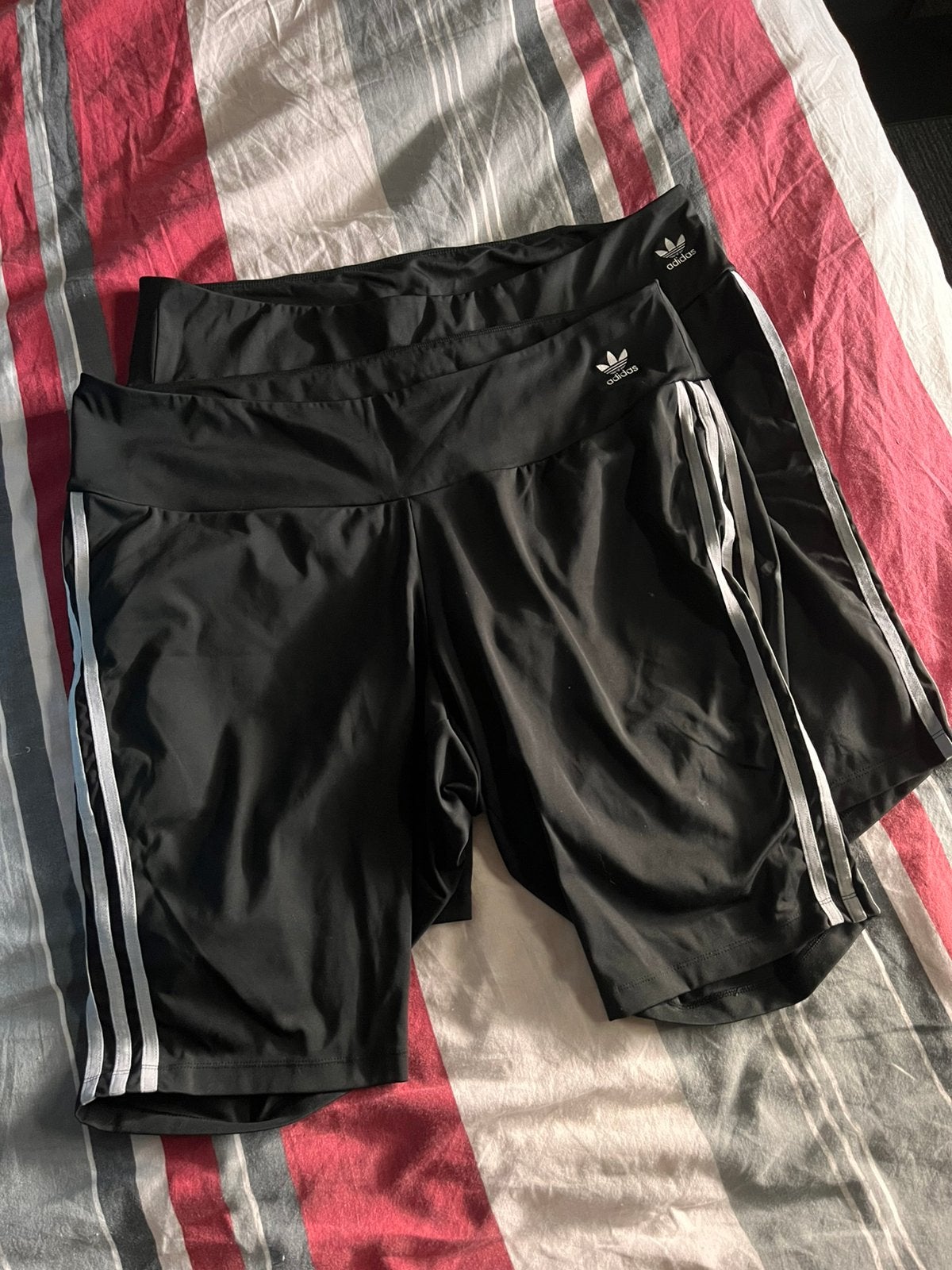 2x Adidas korte sportbroek 4XL, Zwart, Maat 46/48 (XL) of groter, Ophalen of Verzenden, Fitness of Aerobics