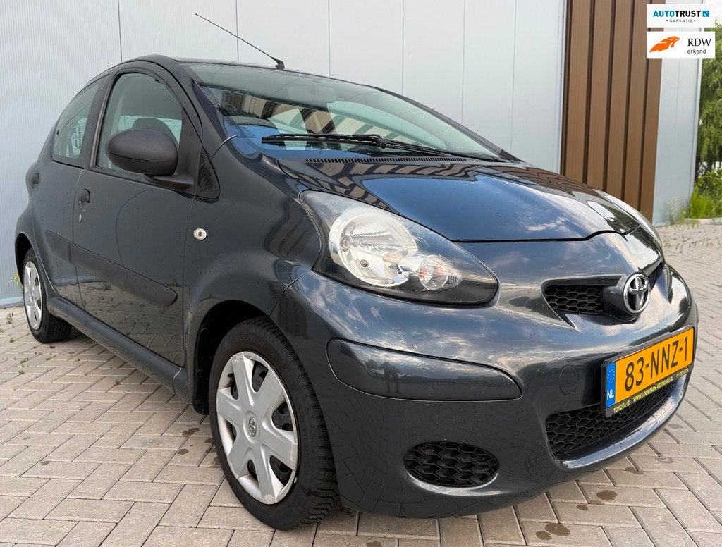 Toyota Aygo 1.0-12V /1Ste eigenaar/NAP/AIRCO/DEALER ONDERHOU, Auto's, Toyota, Bedrijf, Te koop, Aygo, ABS, Airbags, Metallic lak