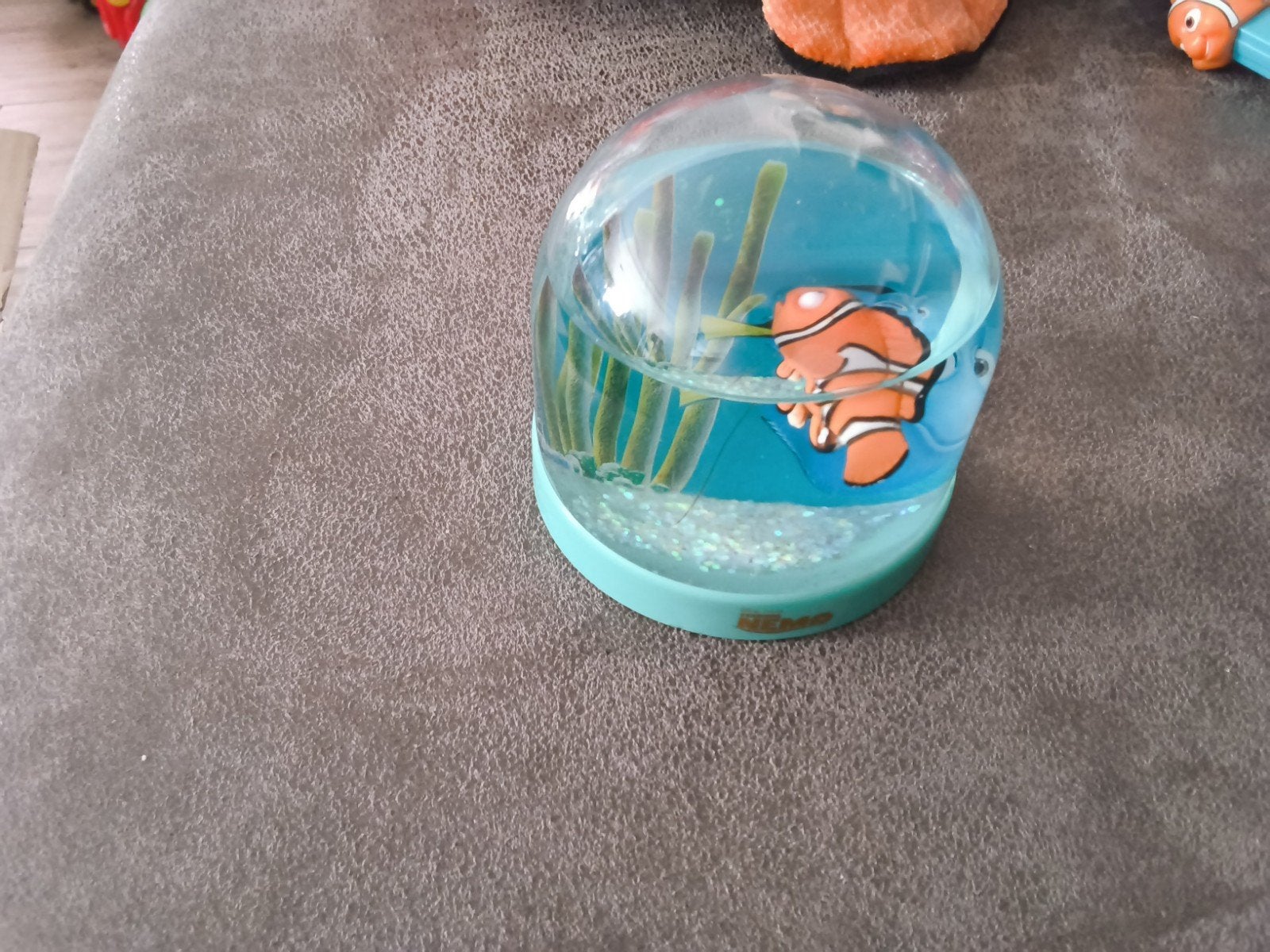 Kunststof Finding Nemo waterbol / schudbol, Verzamelen, Ophalen of Verzenden, Overige figuren, Gebruikt, Overige typen