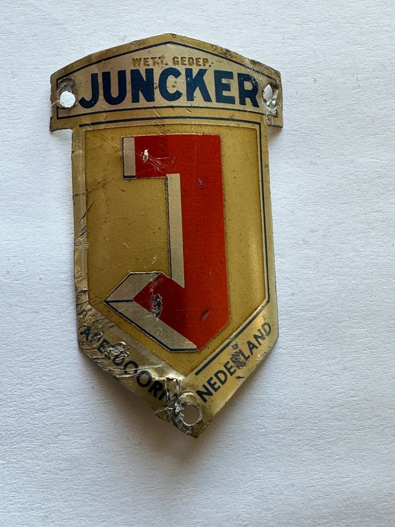 Oud Juncker Apeldoorn balhoofd plaatje. Balhoofdplaatje., Gebruikt, Overige typen, Ophalen of Verzenden, Juncker