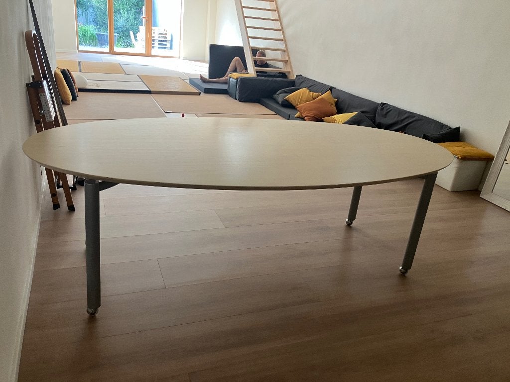 Fantoni meta oval hout tafel (large wooden table) 120x240x77, Ophalen, Gebruikt, 100 tot 150 cm, 200 cm of meer
