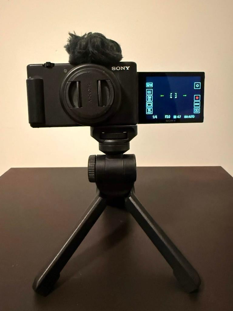 Sony ZV-1F Vlogging Camera – Zo goed als nieuw (incl. doos), 20 Megapixel, Compact, Ophalen of Verzenden, Zo goed als nieuw