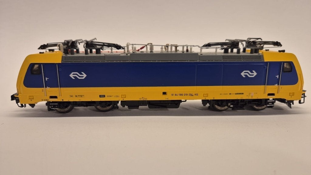 Piko Eloc BR 186 NS H0, Nieuw, NS, Gelijkstroom, Locomotief