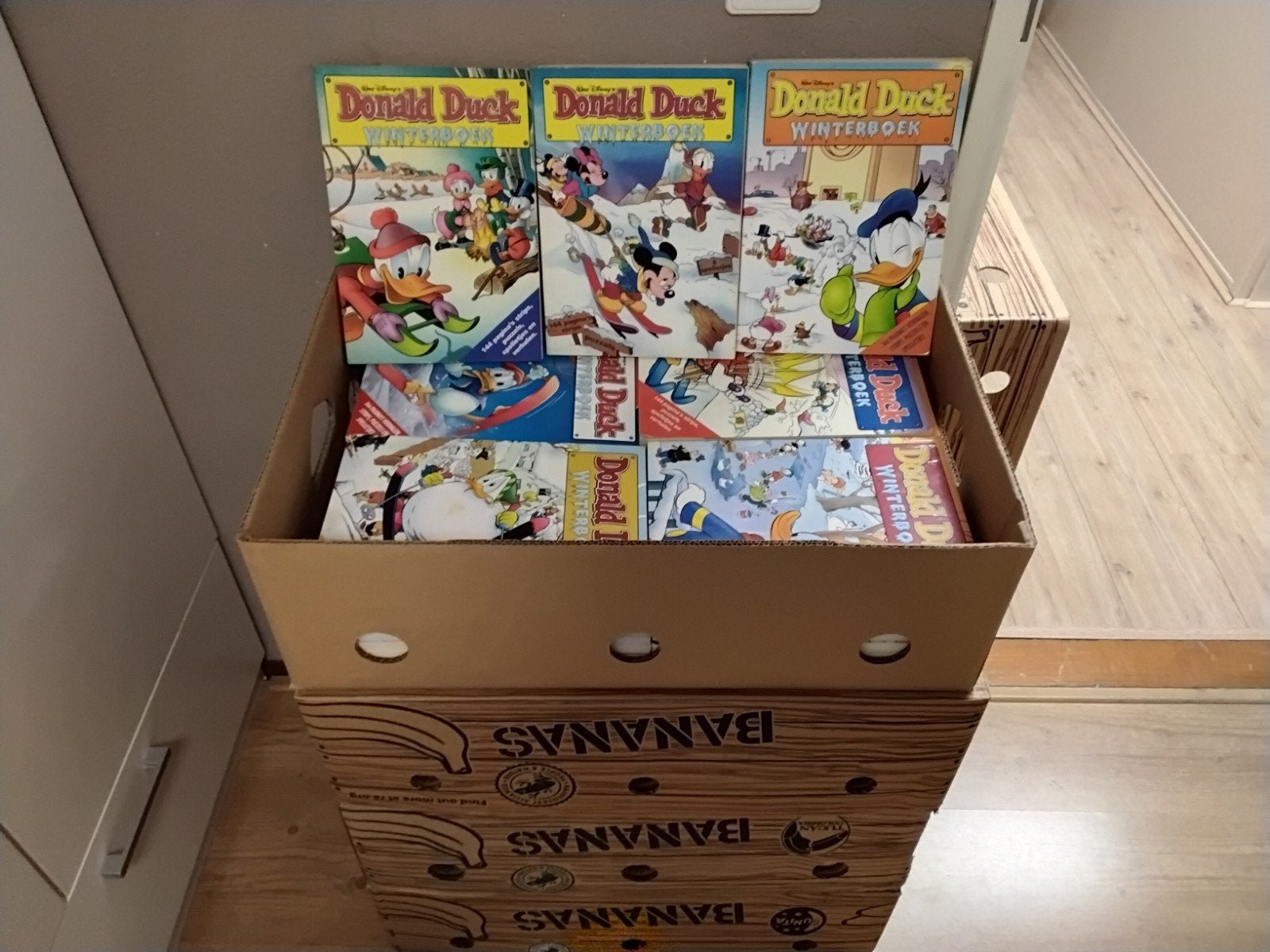 4 x bananen dozen met Donald ducks, Boeken, Partijen en Verzamelingen, Ophalen of Verzenden, Zo goed als nieuw