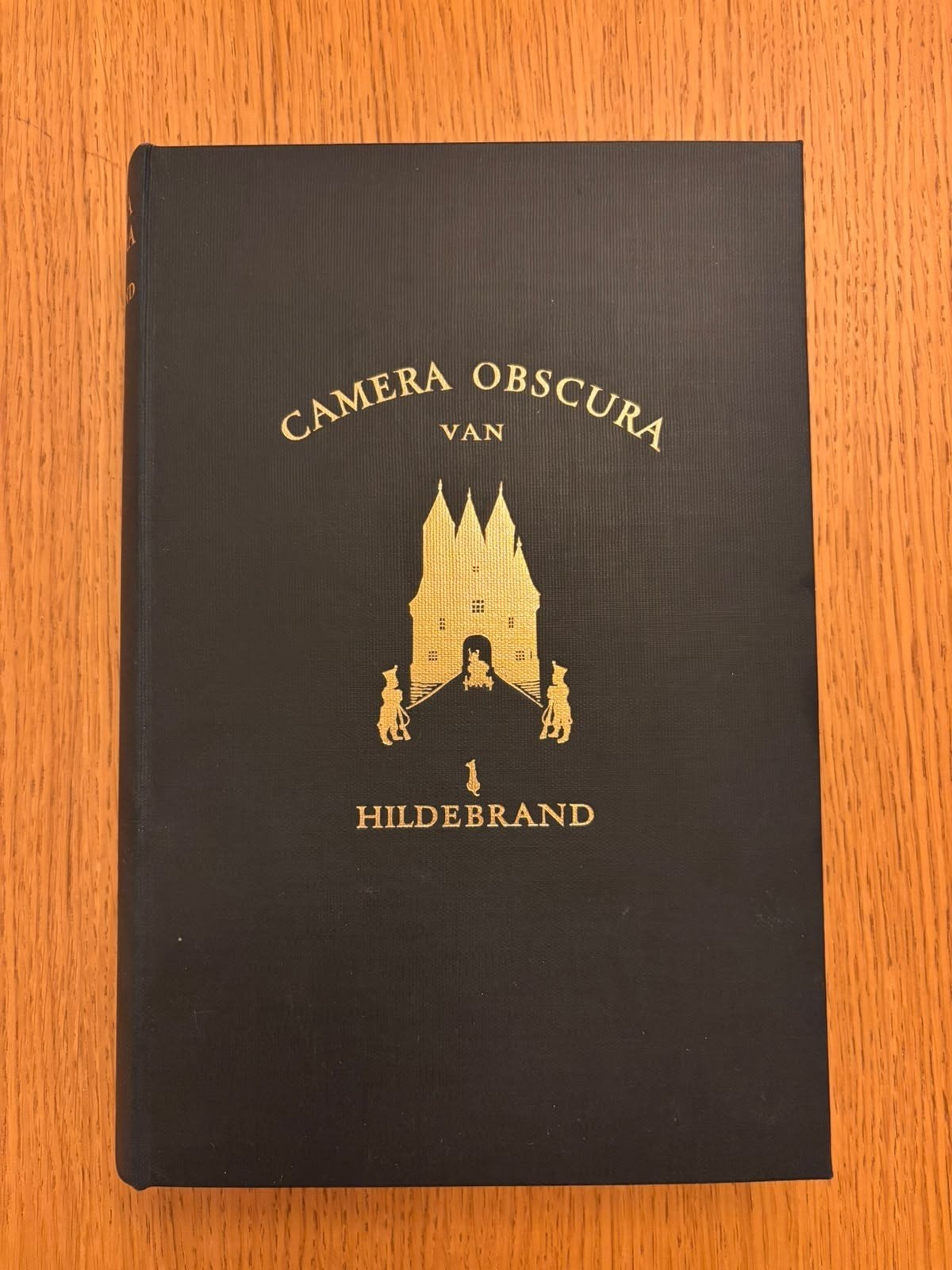 Camera Obscura van Hildebrand - 1939, geïllustreerd, Boeken, Gelezen, Ophalen of Verzenden, Nederland, Hildebrand (Nicolaas Beets)