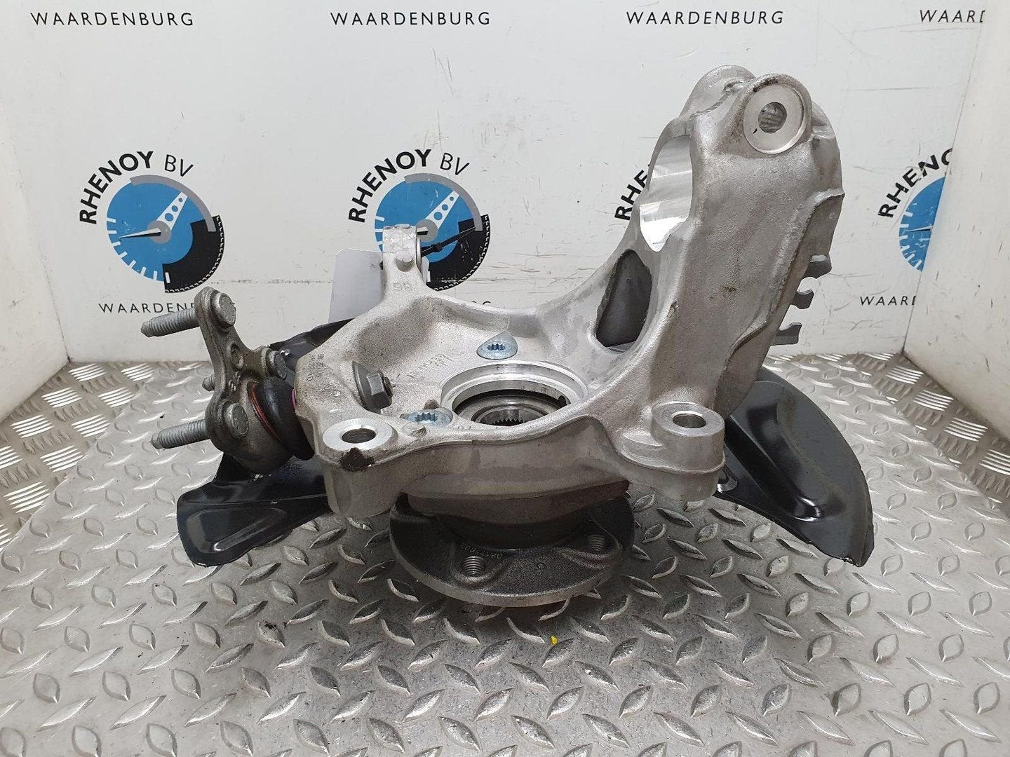 VOLKSWAGEN GOLF FUSEE LV 5Q0407257A 2018, Ophalen of Verzenden, Gebruikt, Stiba lid